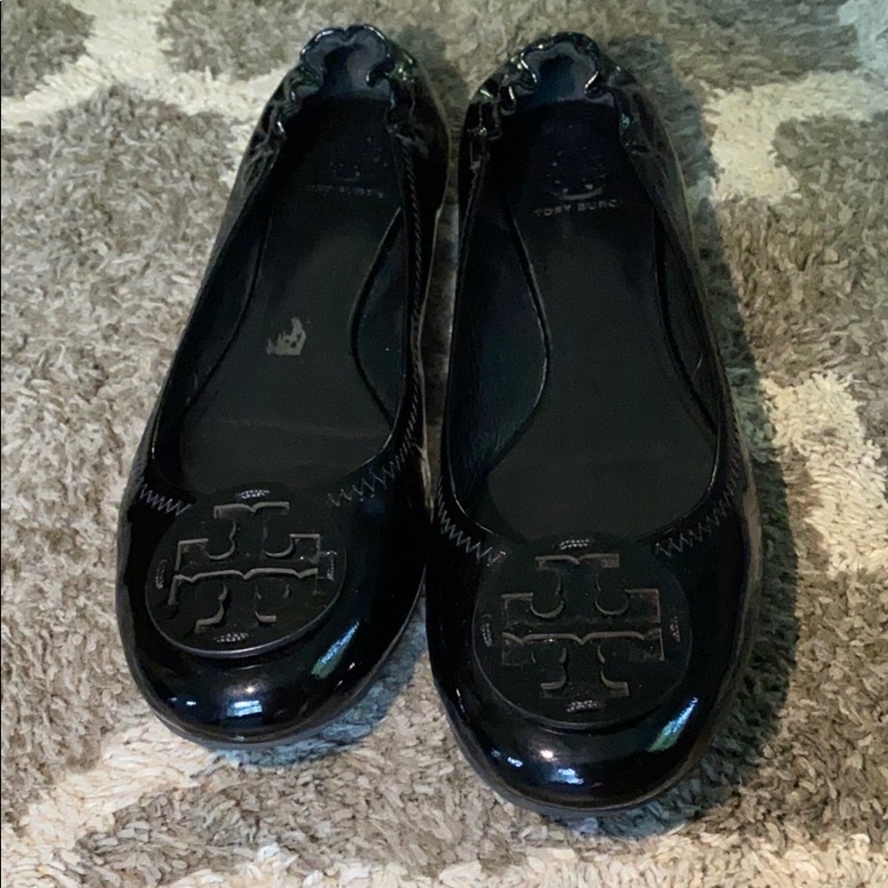 Tory Burch Reva Black Patent 12